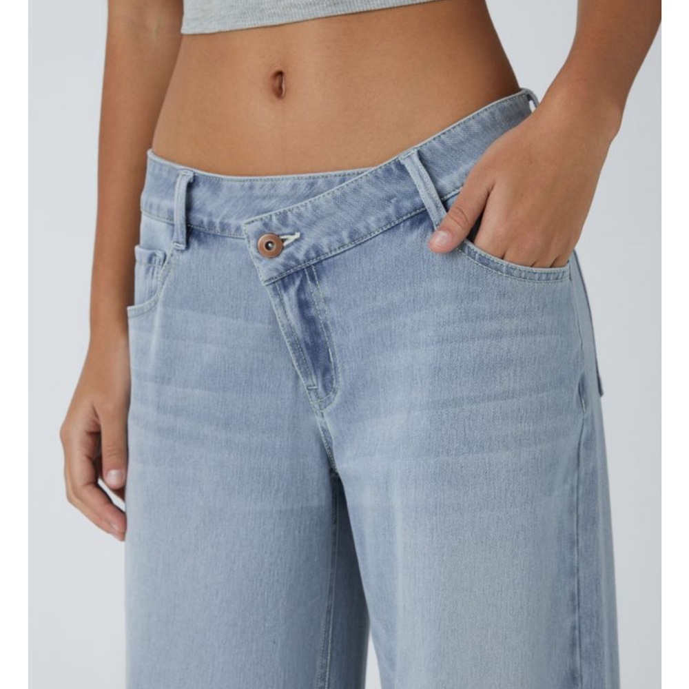 Halara asymmetrical low rise waist soft denim wide leg jeans, new - Picture 5 of 10